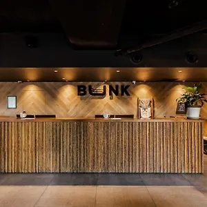 Hostel Bunk Surfers Paradise International Backpacker (adults Only) Gold Coast
